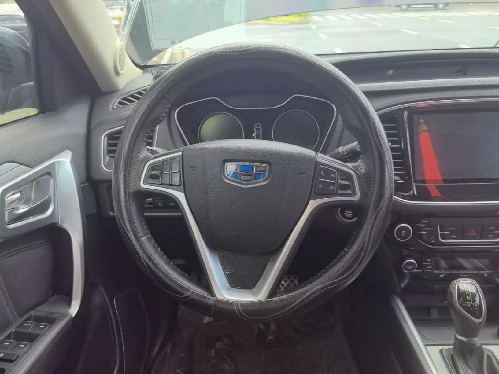 Geely Auto Vision X6 2016 1.3T CVT Flagship Model — миниатюра 14