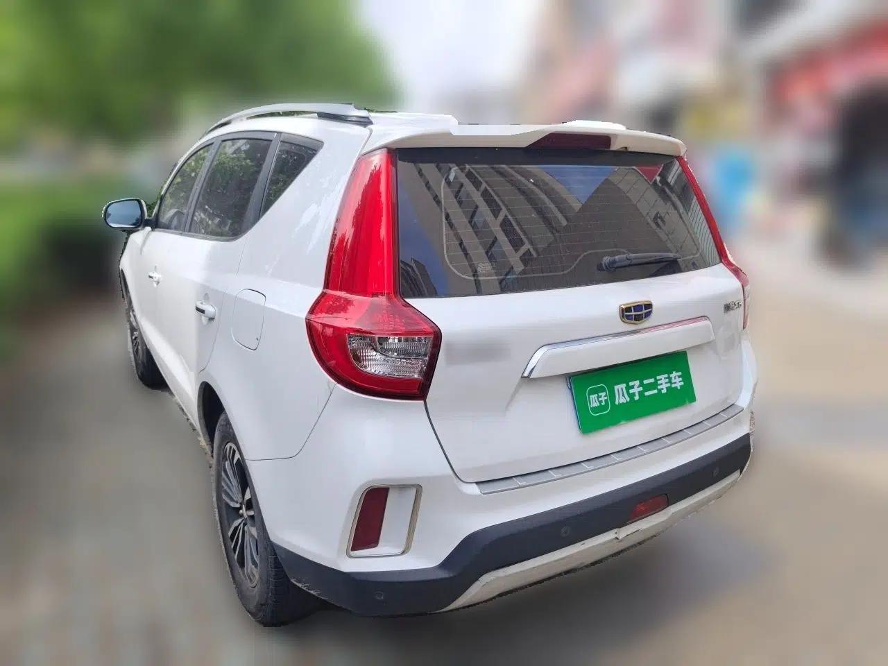 Geely Auto Vision X6 2016 1.8L Manual Luxury Model — миниатюра 4