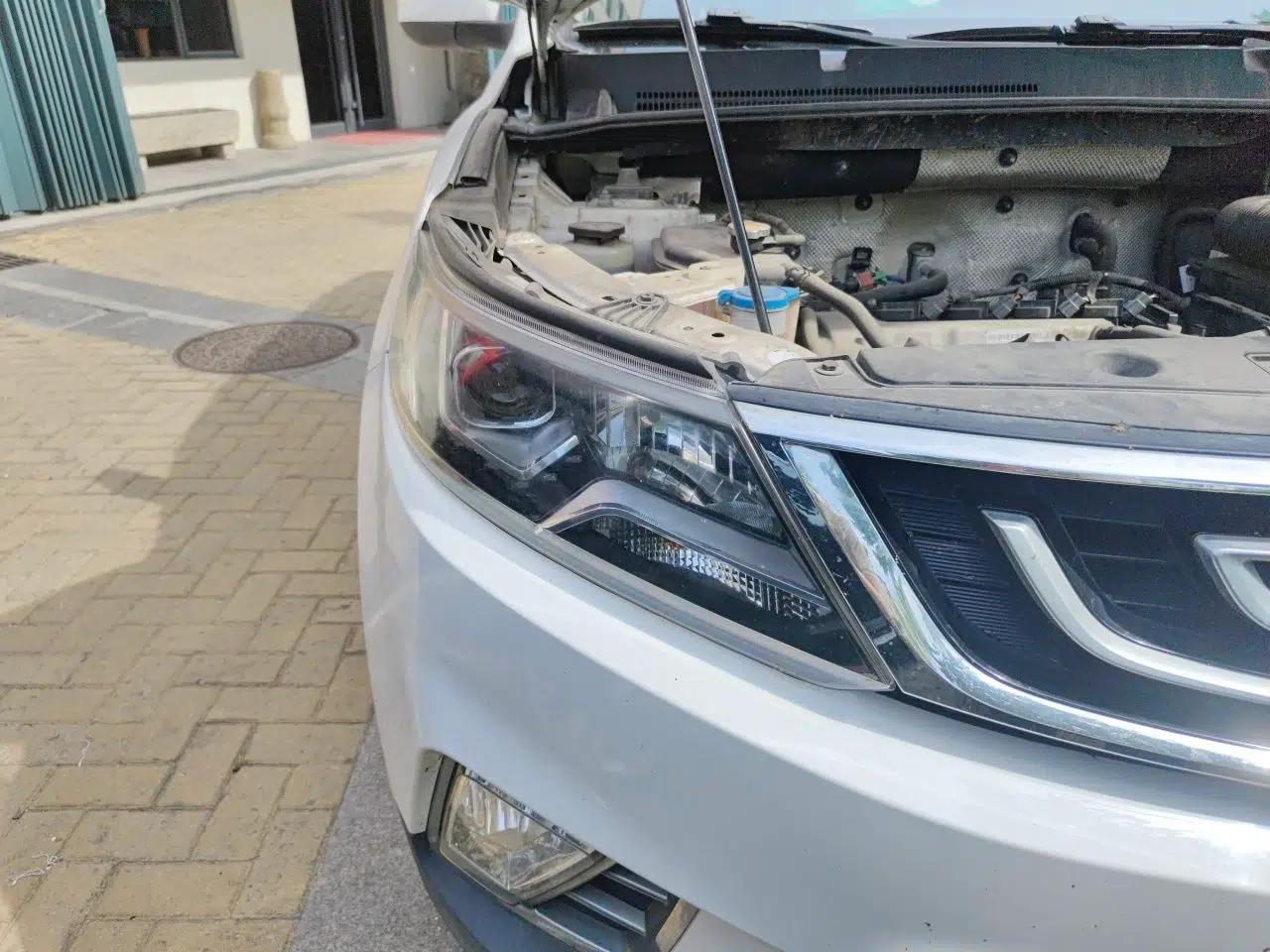 Geely Auto Vision X6 2016 1.8L Manual Luxury Model — миниатюра 7