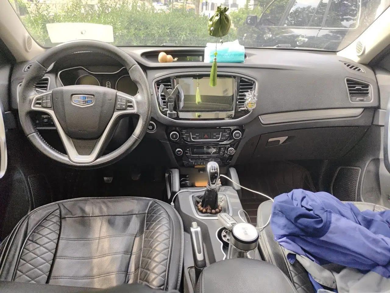 Geely Auto Vision X6 2016 1.8L Manual Luxury Model — миниатюра 10