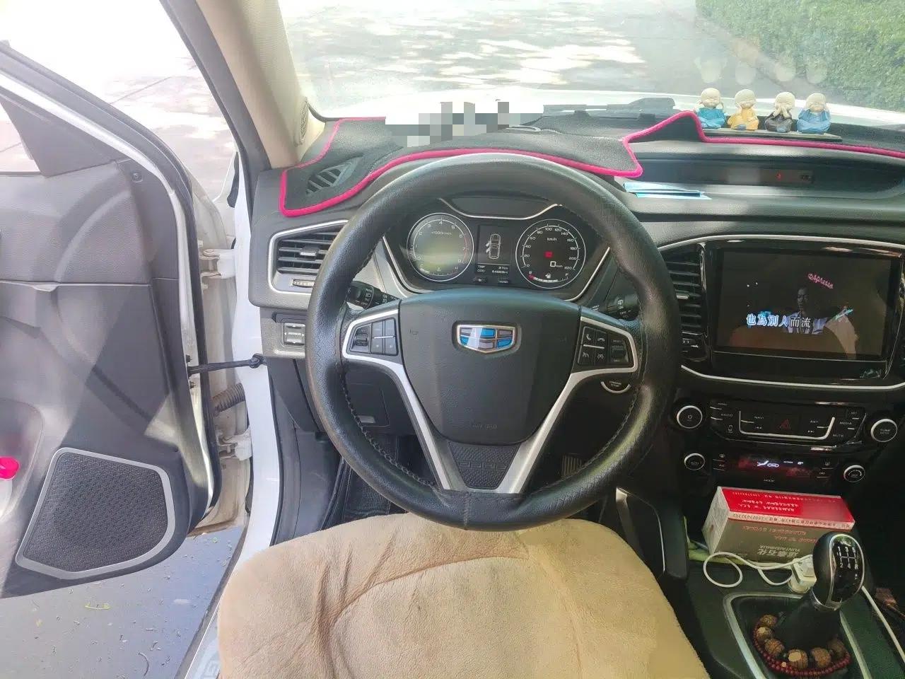 Geely Auto Vision X6 2016 1.8L Manual Luxury Model — миниатюра 11