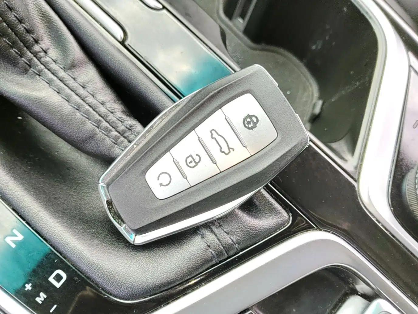 Geely Auto Emgrand GT 2020 Revised 1.8T Navigation Edition — миниатюра 12