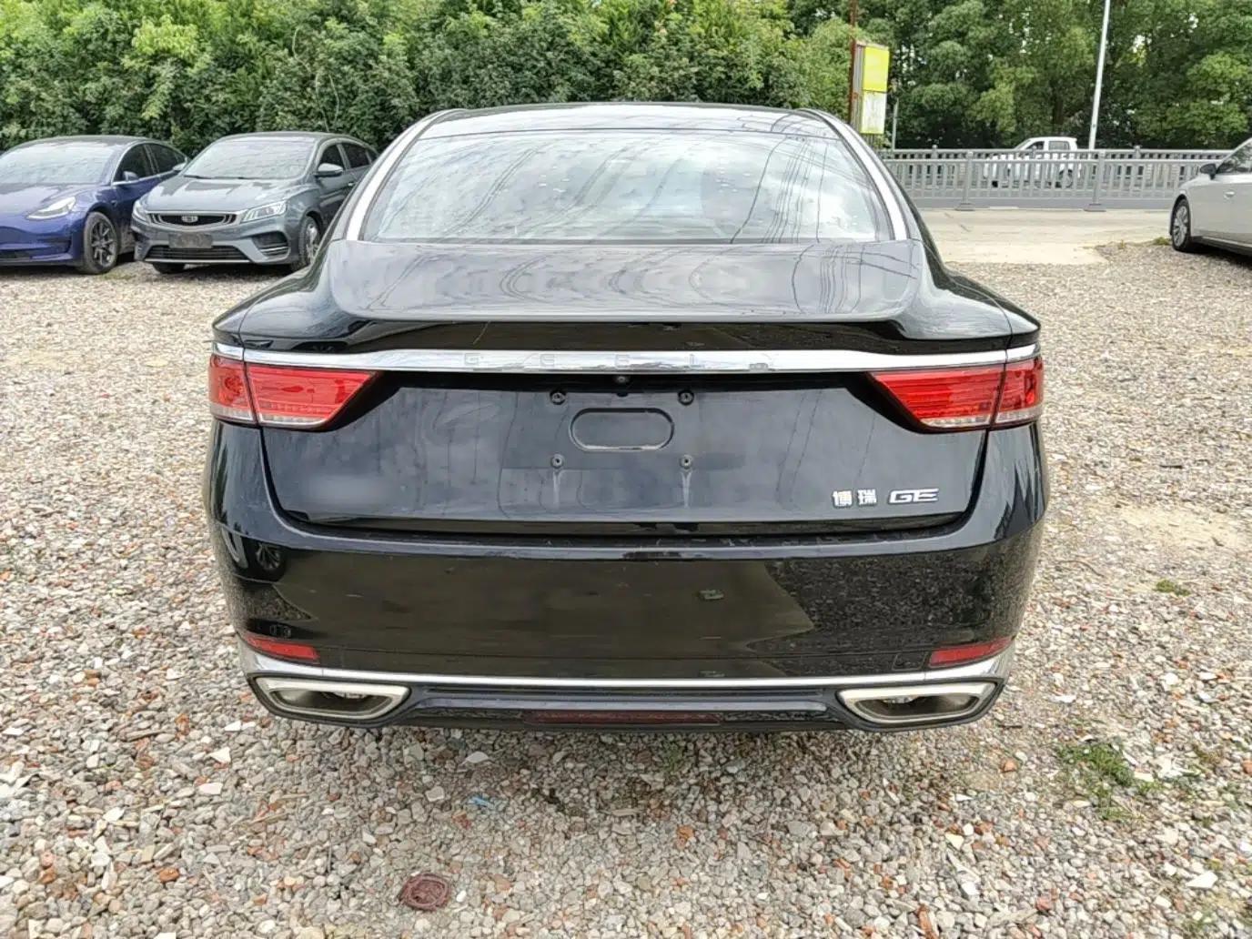 Geely Auto Emgrand GT 2020 Revised 1.8T Navigation Edition — миниатюра 5