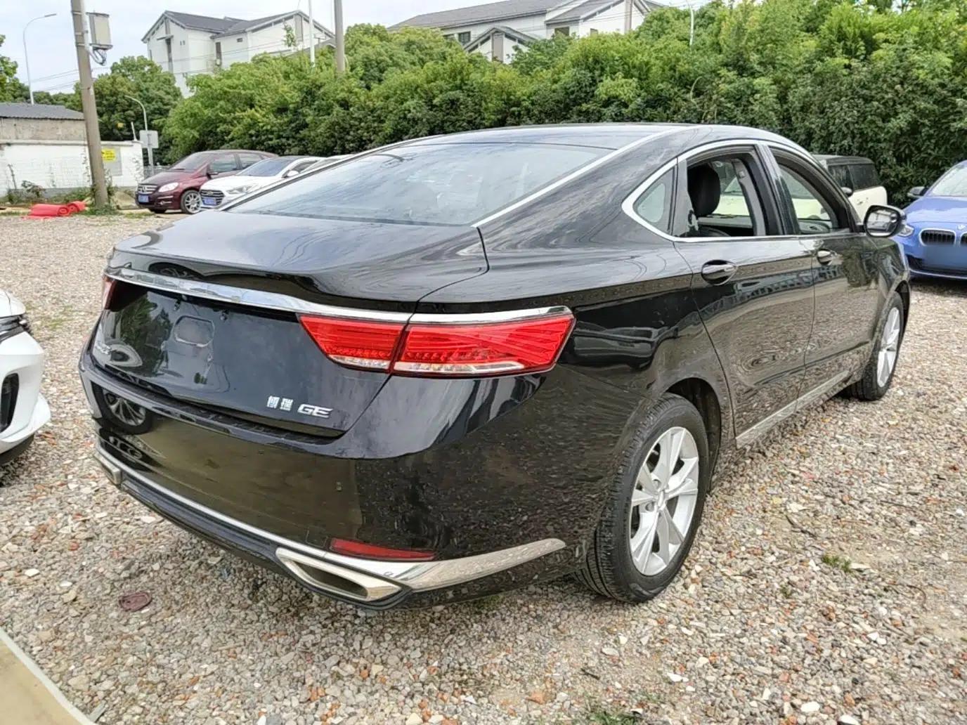Geely Auto Emgrand GT 2020 Revised 1.8T Navigation Edition — миниатюра 6