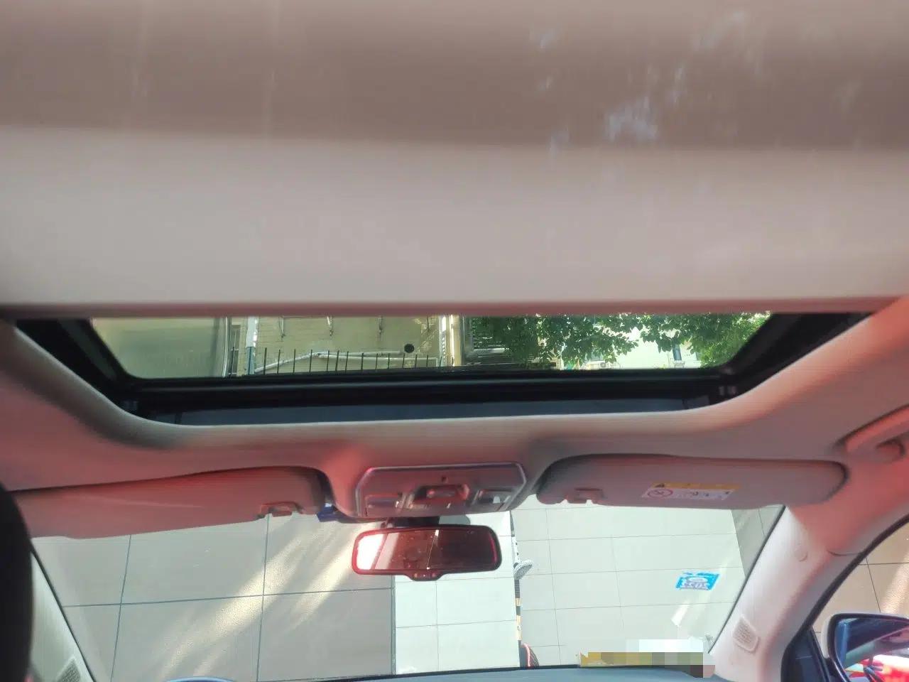 Geely Auto Emgrand GT 2016 1.8T Zunya Model — миниатюра 19