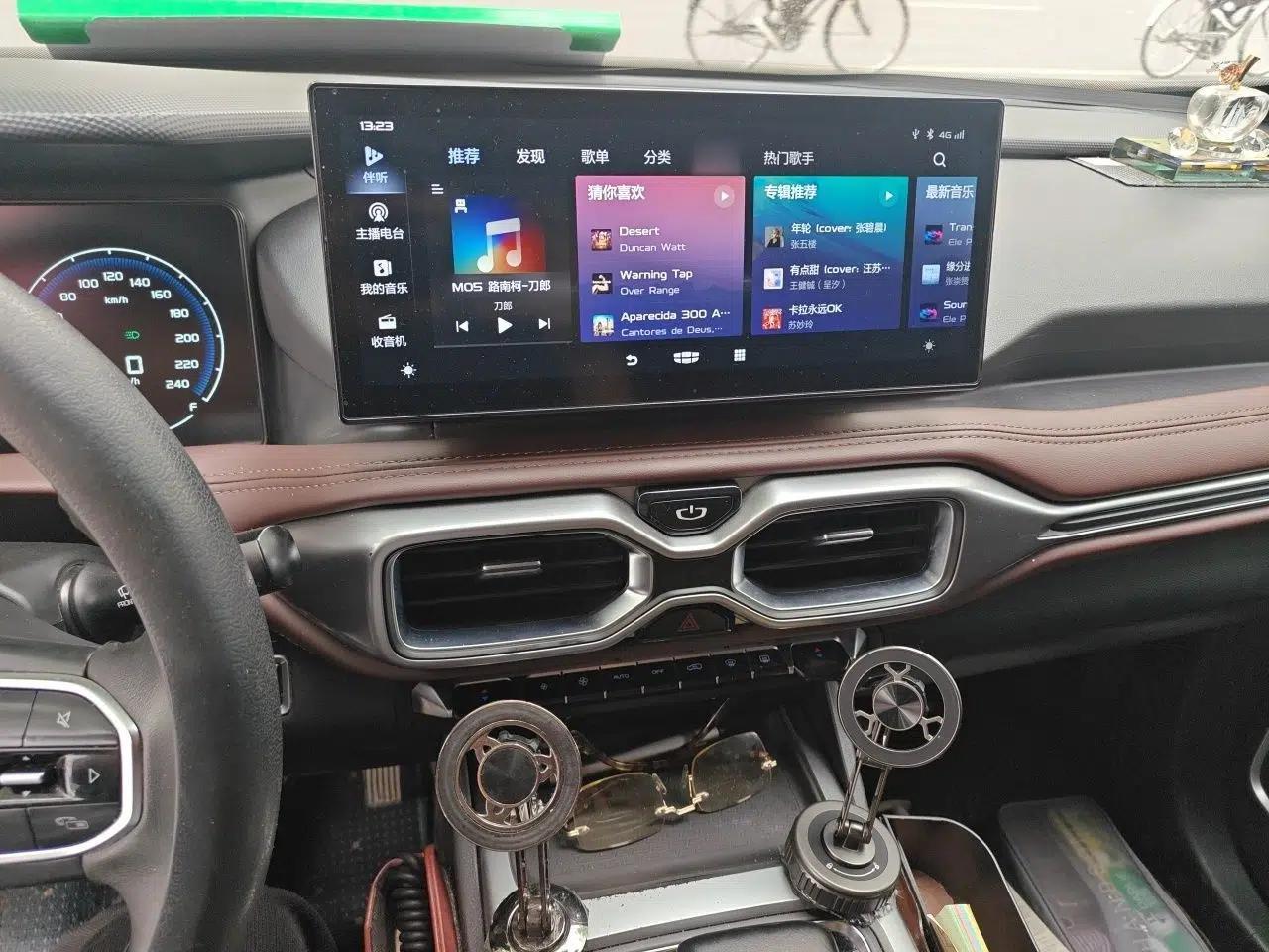 Geely Auto Haoyue 2022 1.8TD DCT Luxury 7-Seater — миниатюра 12