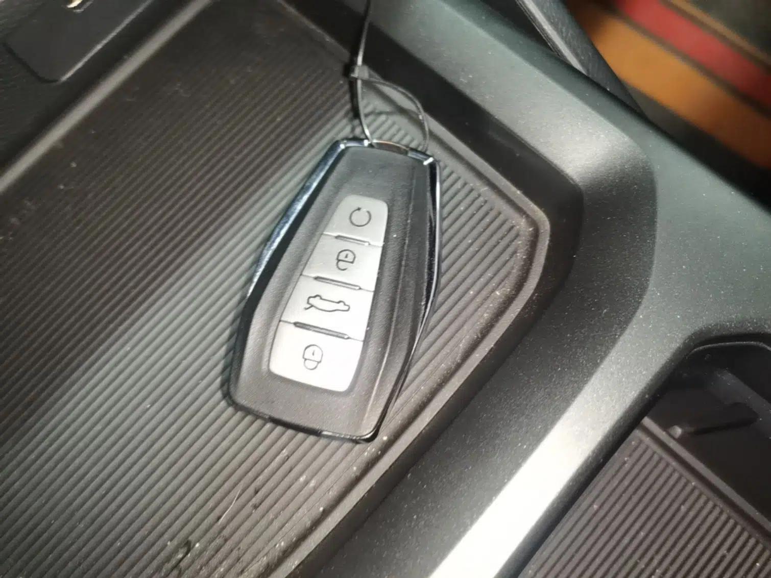Geely Auto Haoyue L 2023 2.0T DCT Prestige Edition — миниатюра 12