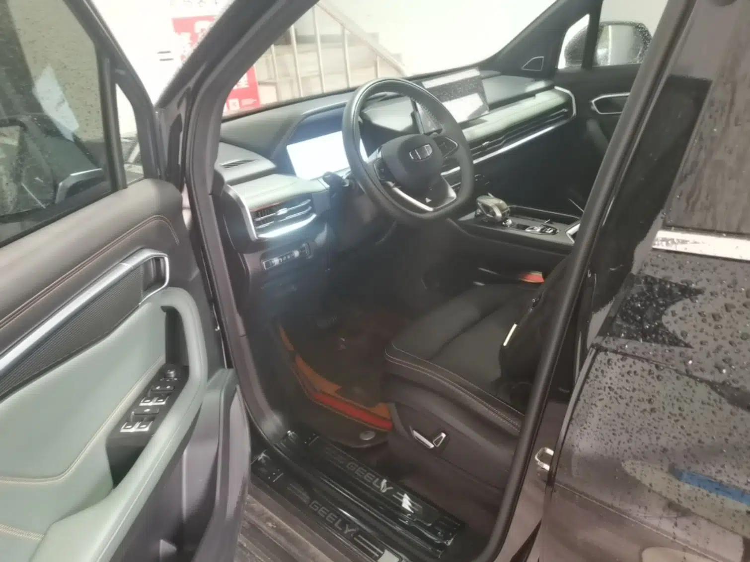 Geely Auto Haoyue L 2023 2.0T DCT Prestige Edition — миниатюра 18