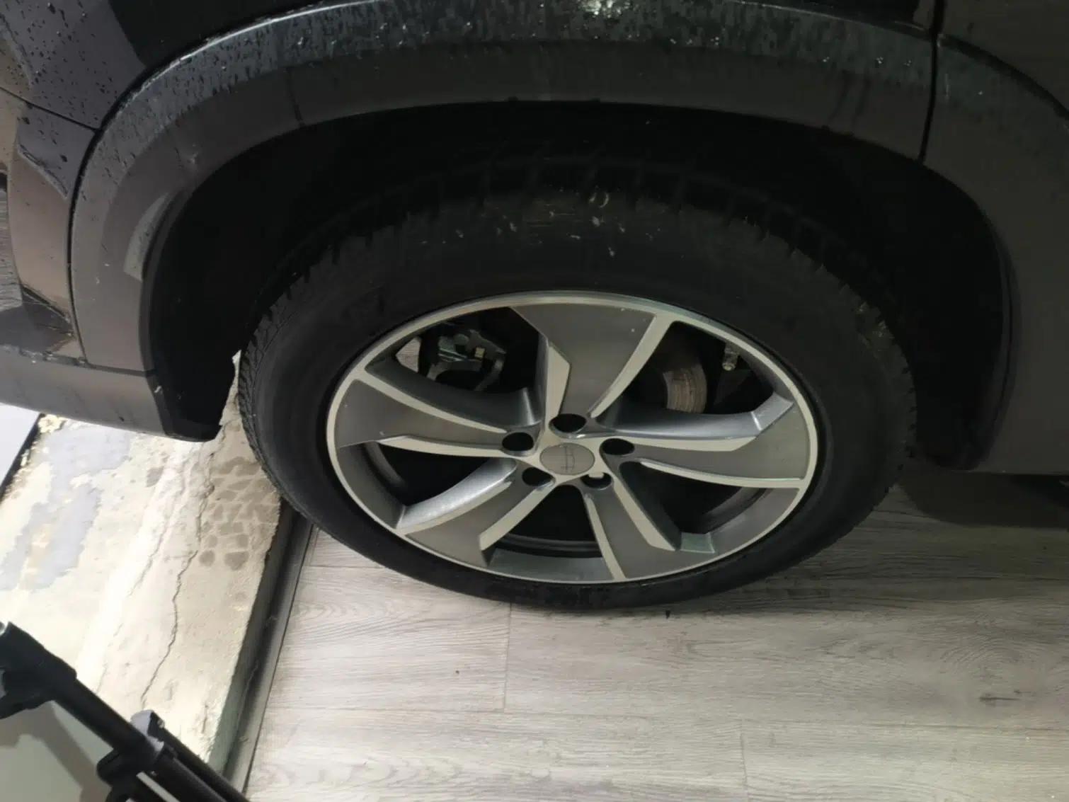 Geely Auto Haoyue L 2023 2.0T DCT Prestige Edition — миниатюра 10