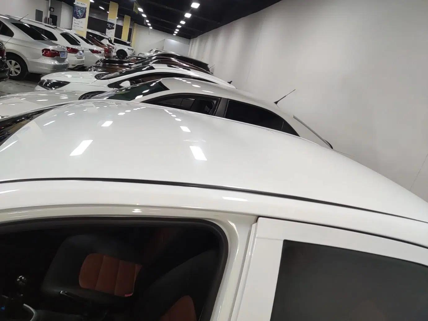 Geely Auto Diamond 2016 1.5L Manual Entry-Level Trim — миниатюра 11