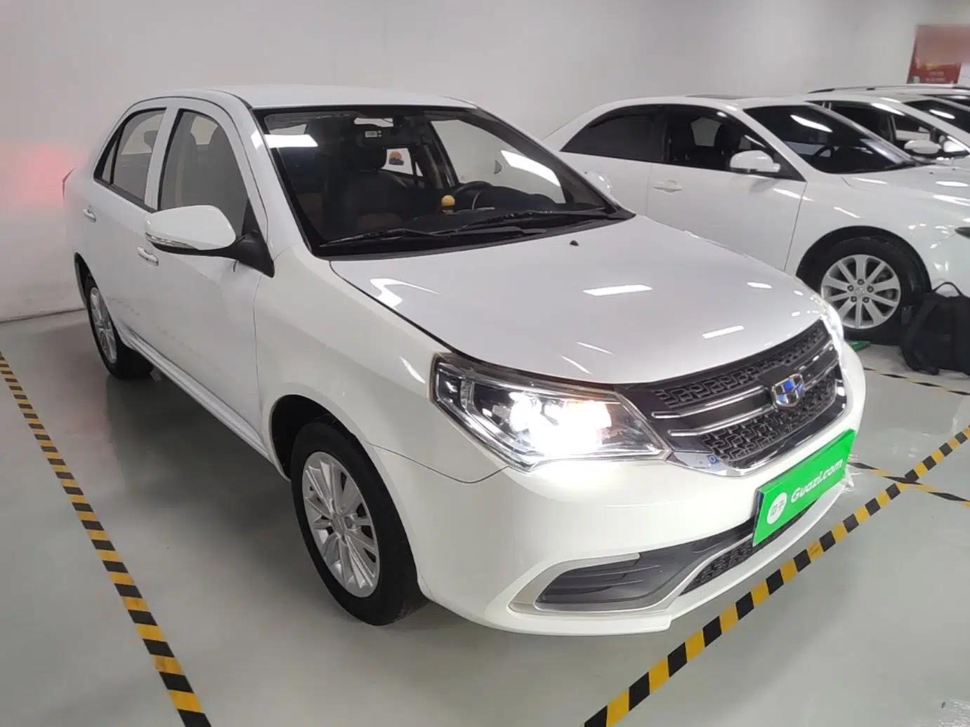 Geely Auto Diamond 2016 1.5L Manual Entry-Level Trim — миниатюра 3