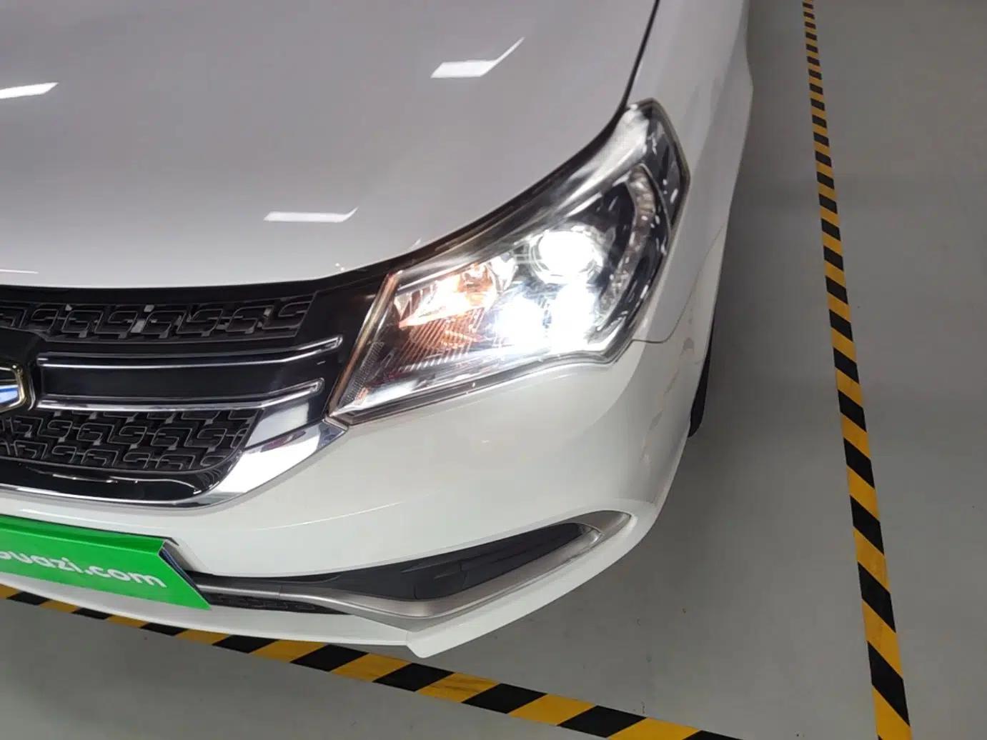 Geely Auto Diamond 2016 1.5L Manual Entry-Level Trim — миниатюра 9