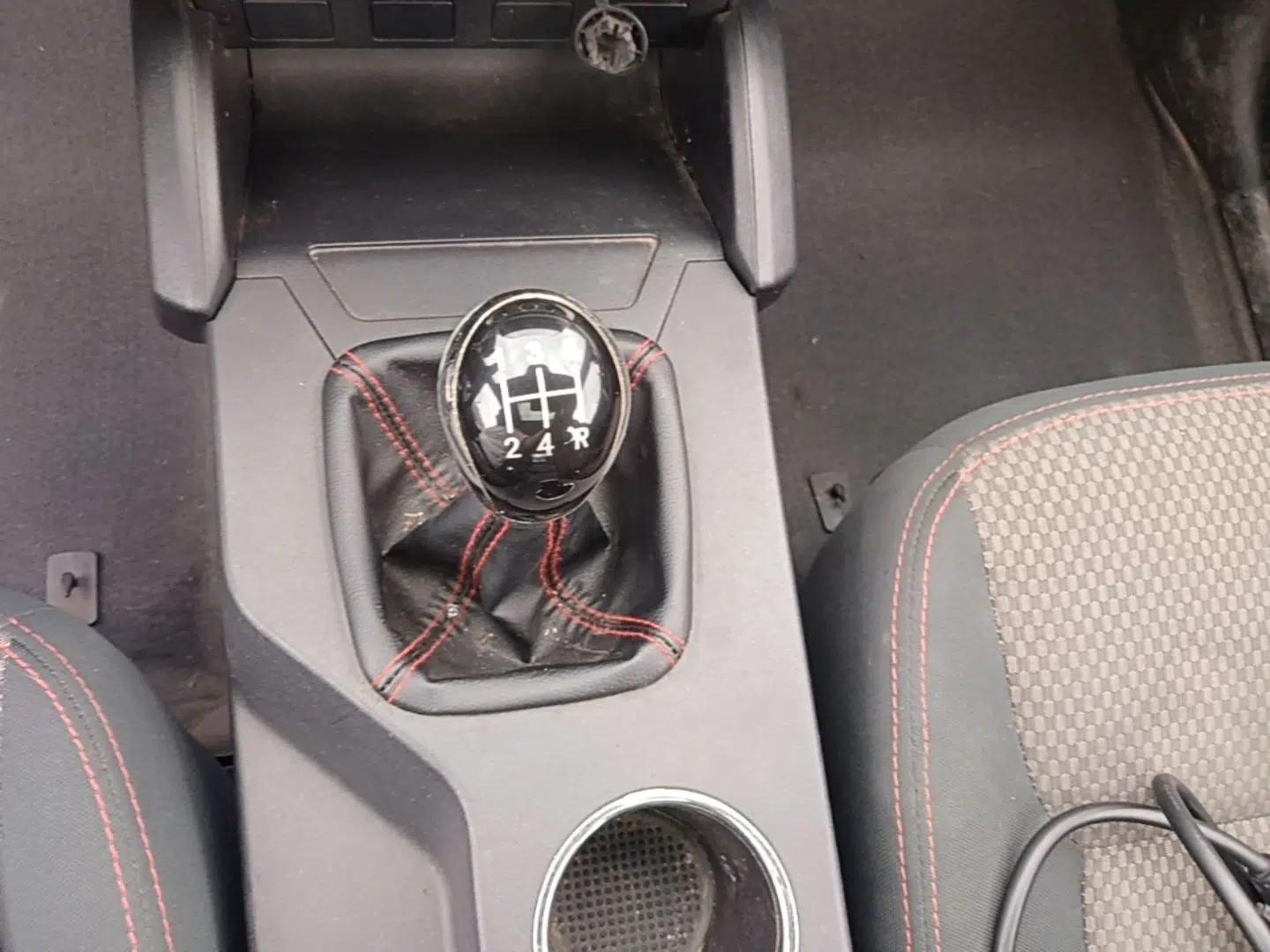 Geely Auto GX7 2014 1.8L Manual Value-Added Sunroof Edition — миниатюра 17