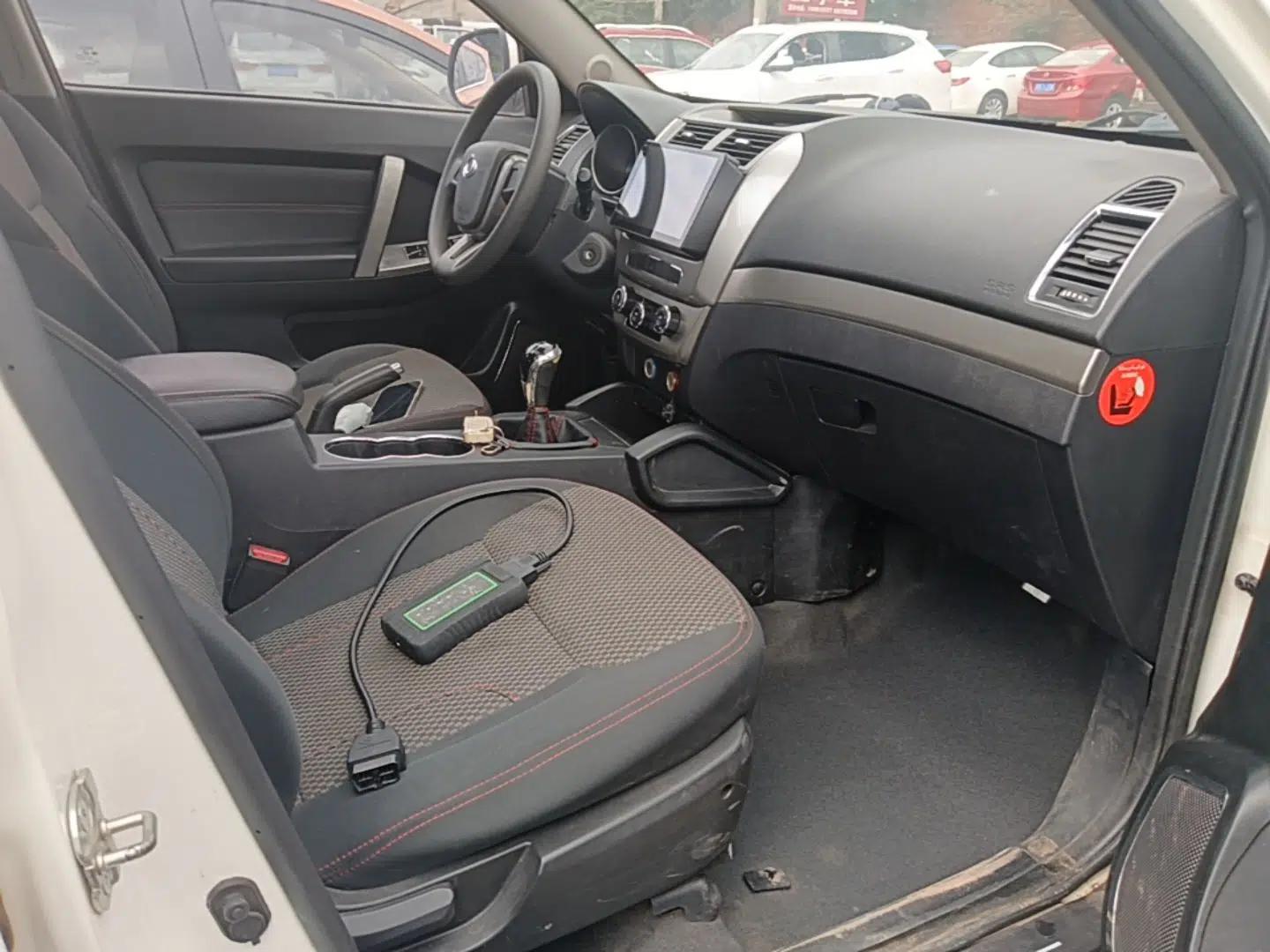 Geely Auto GX7 2014 1.8L Manual Value-Added Sunroof Edition — миниатюра 23