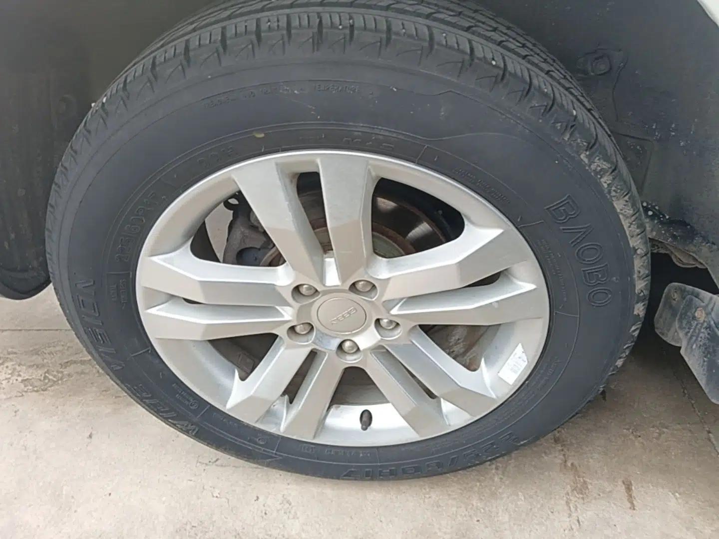 Geely Auto GX7 2014 1.8L Manual Value-Added Sunroof Edition — миниатюра 10