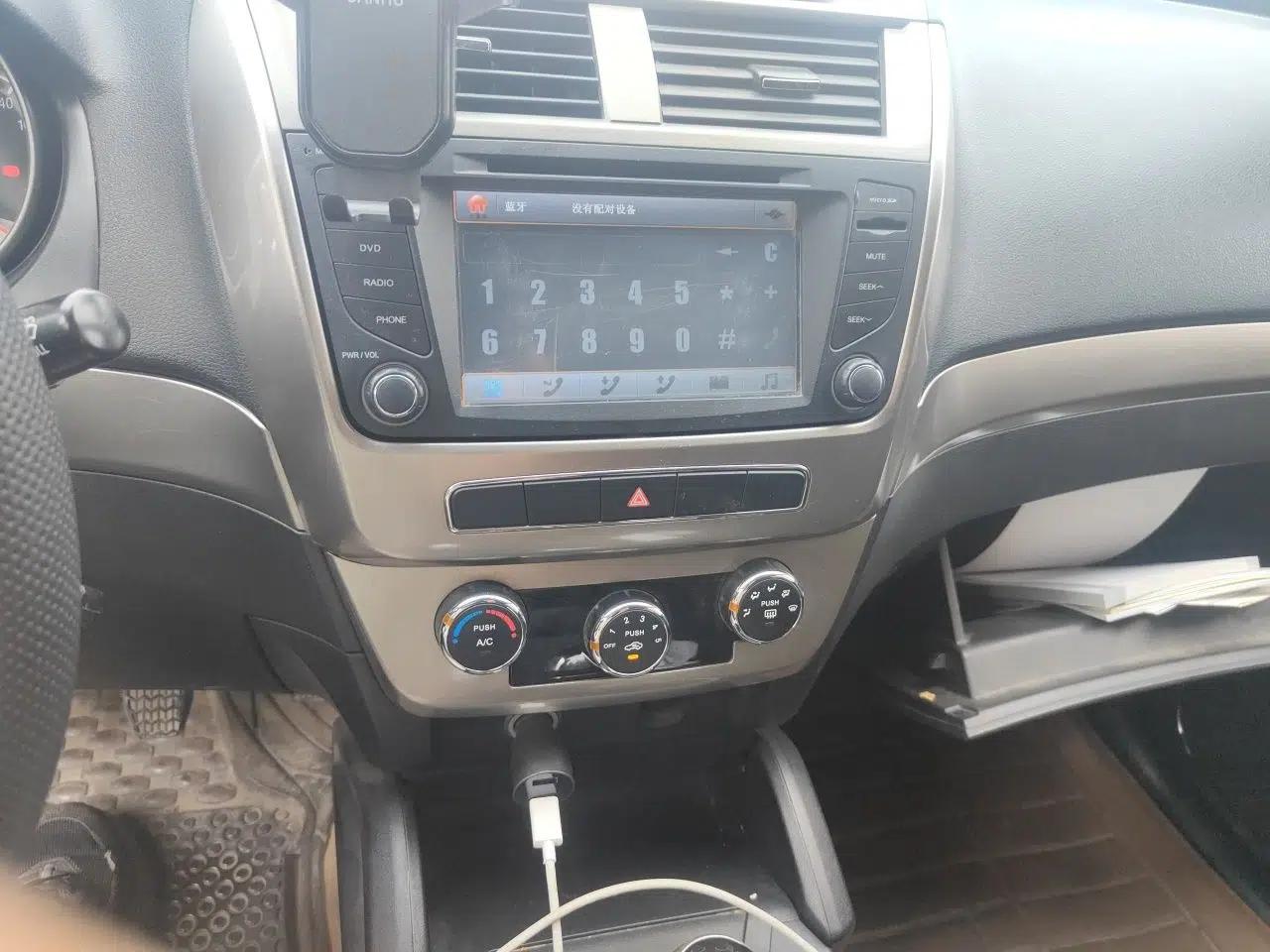 Geely Auto GX7 2015 Classic Edition 1.8L Manual New Urban Upgrade Version China V Standard — миниатюра 14