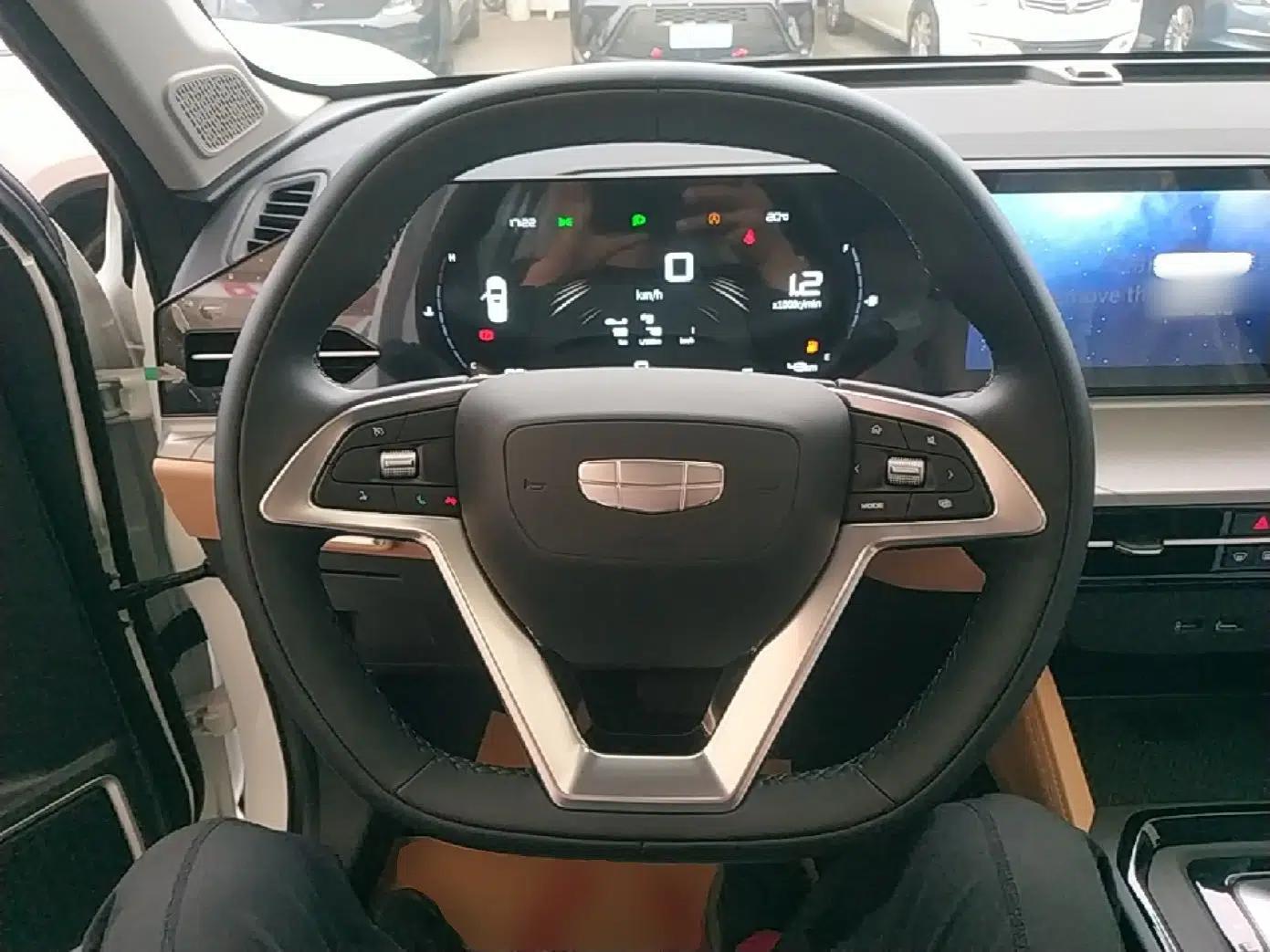 Geely Auto Haoyue PRO 2024 1.5T DCT Ultimate Edition — миниатюра 14