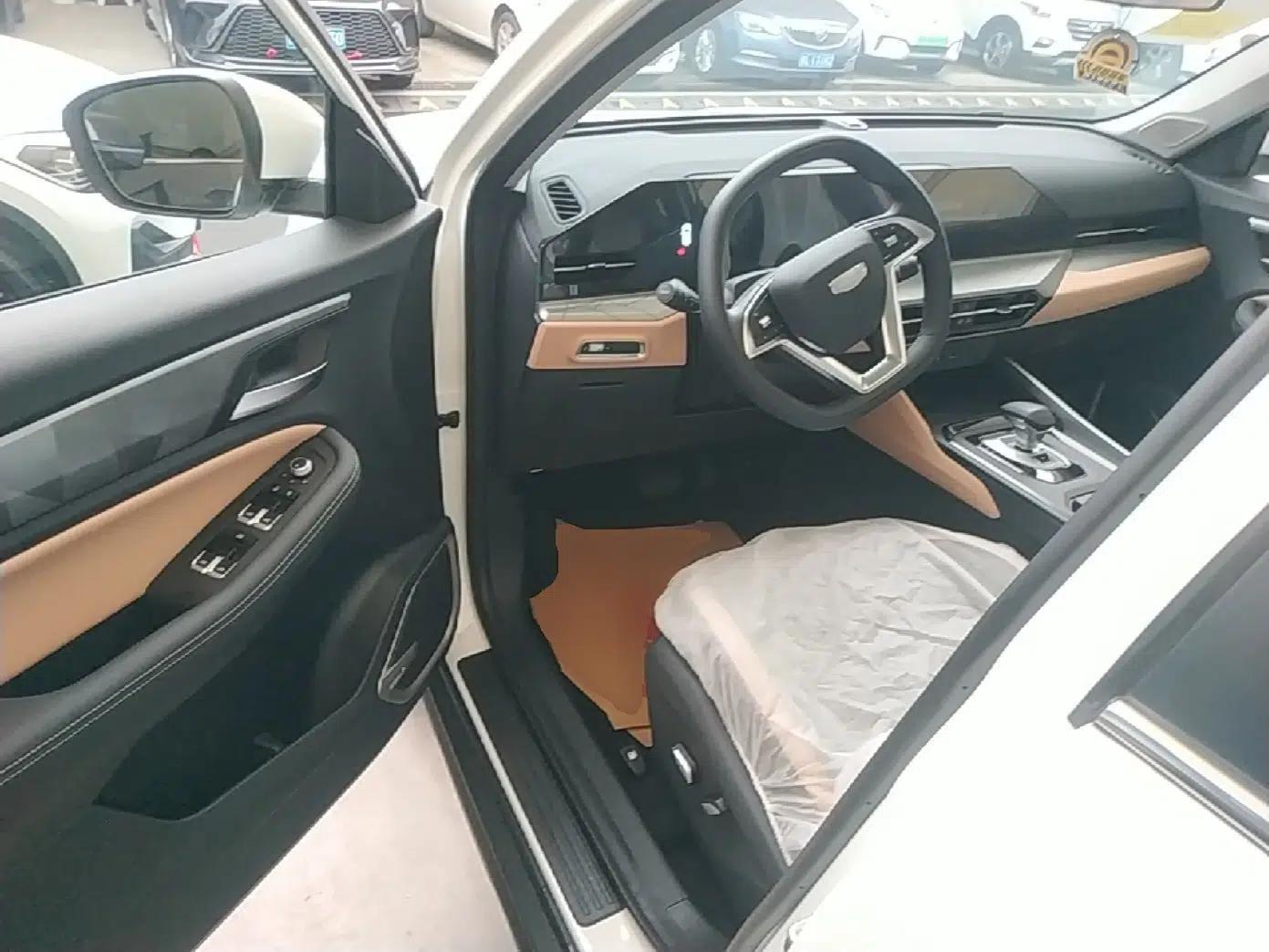 Geely Auto Haoyue PRO 2024 1.5T DCT Ultimate Edition — миниатюра 19