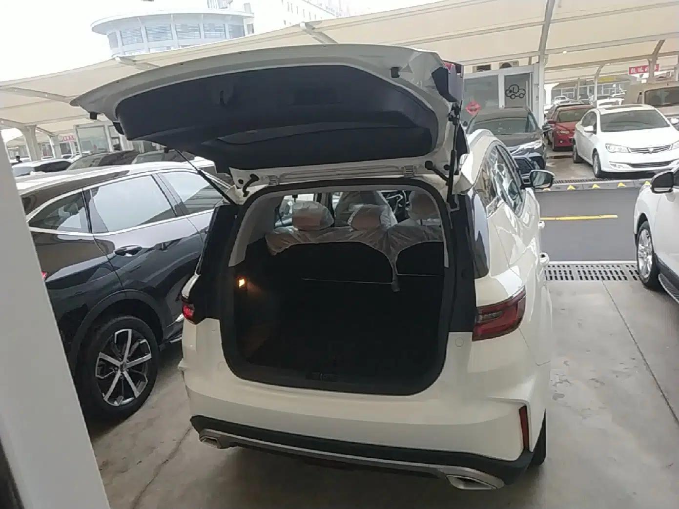 Geely Auto Haoyue PRO 2024 1.5T DCT Ultimate Edition — миниатюра 22