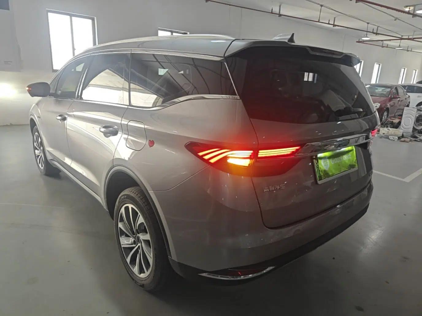 Geely Auto Jiajie New Energy 2019 1.5TD PHEV Deluxe Edition — миниатюра 4
