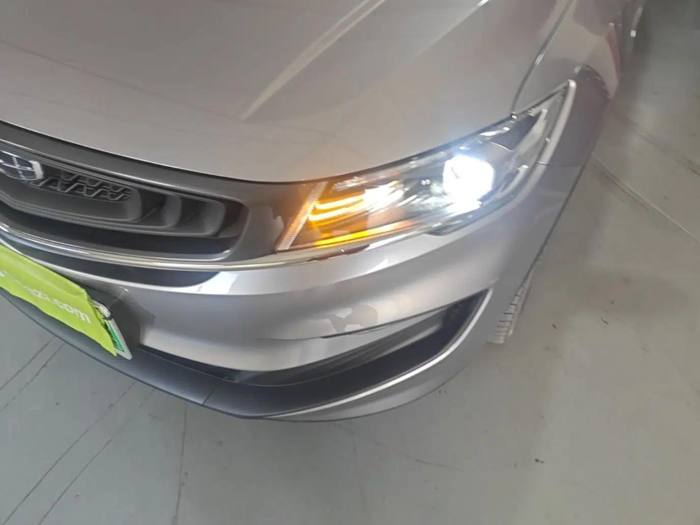 Geely Auto Jiajie New Energy 2019 1.5TD PHEV Deluxe Edition — миниатюра 9