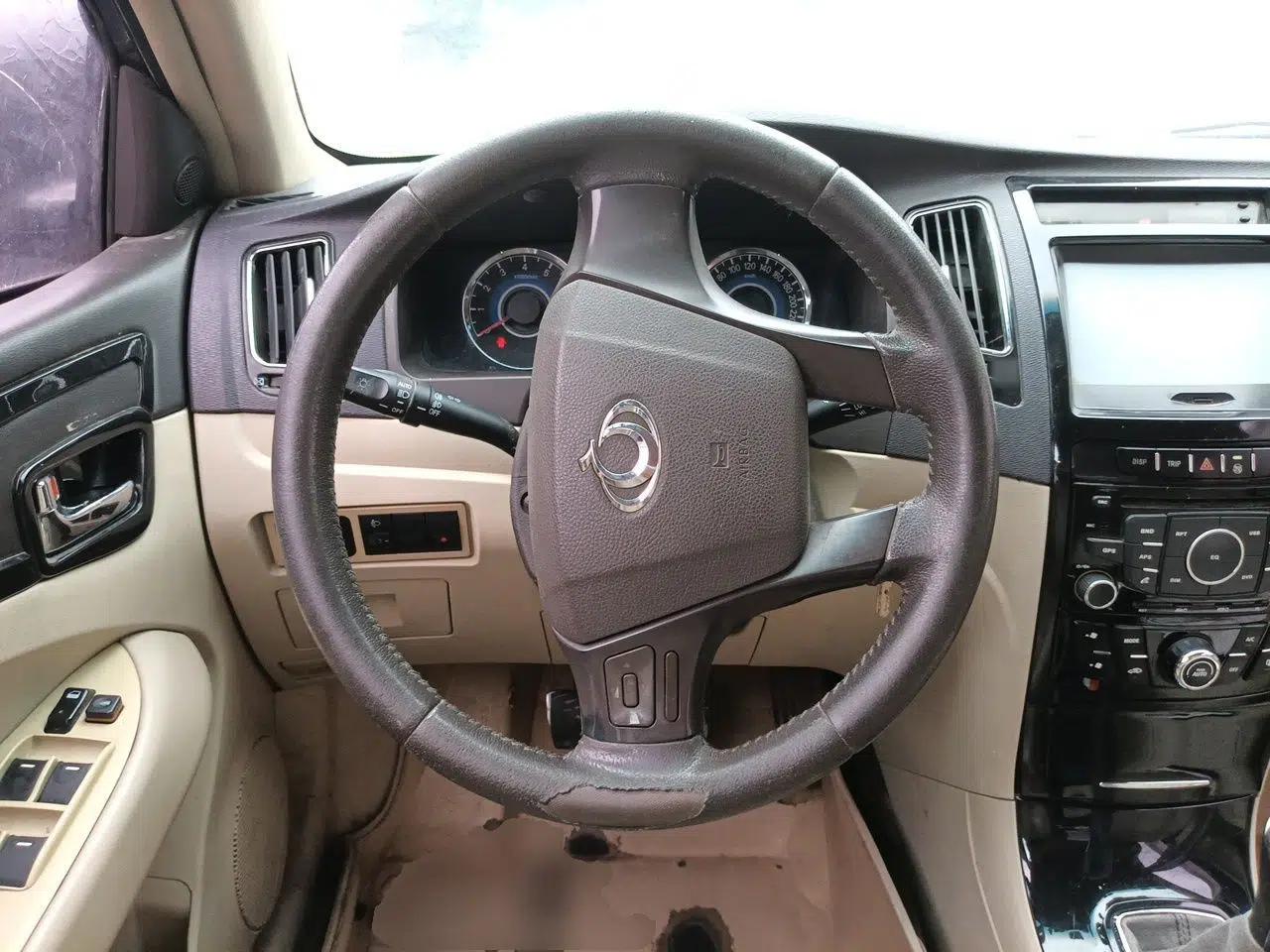 Geely Auto GC7 2013 1.5L Manual Luxury Model — миниатюра 11
