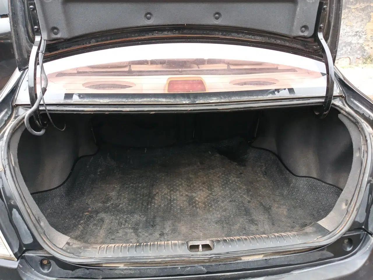 Geely Auto GC7 2013 1.5L Manual Luxury Model — миниатюра 20