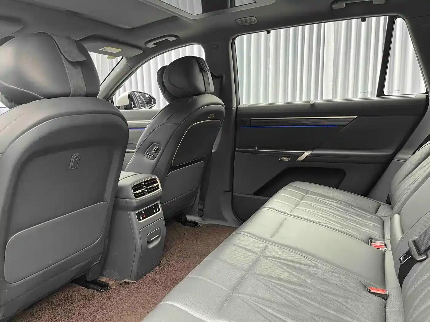 eπ008 2025 Model 210Ultra Extended Range Version 5-Seater — миниатюра 6