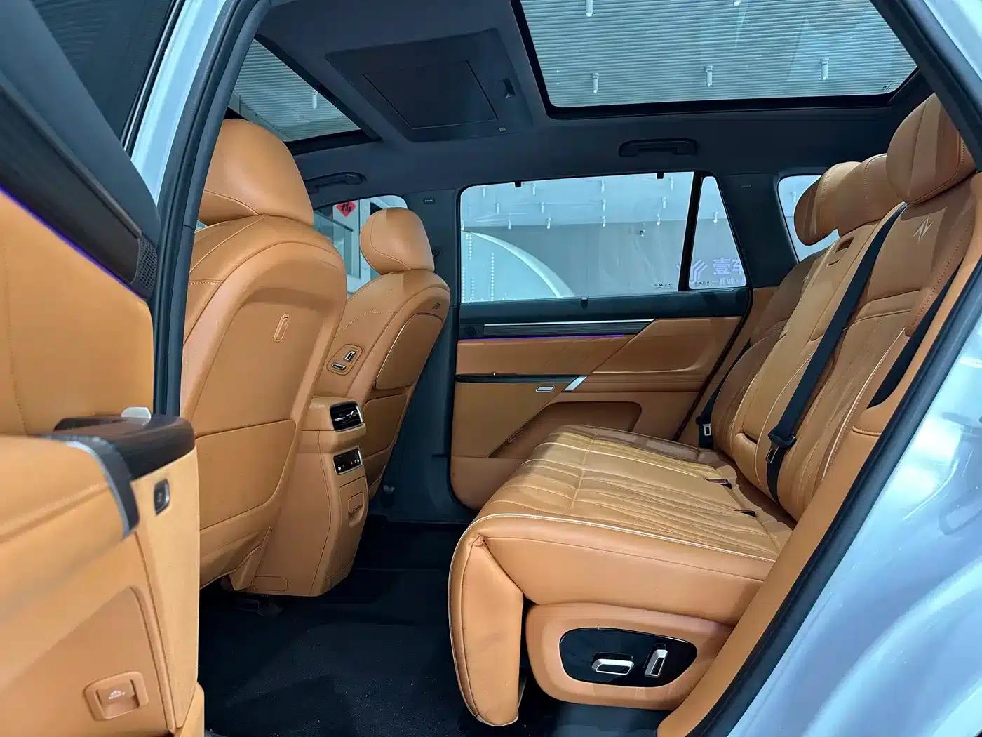 eπ008 2025 Model 210Ultra Extended Range Version 5-Seater — миниатюра 19