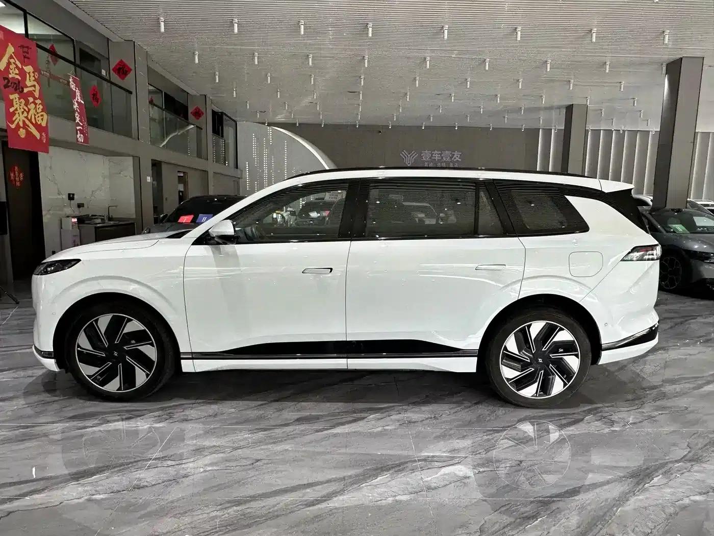 eπ008 2025 Model 210Ultra Extended Range Version 5-Seater — миниатюра 27