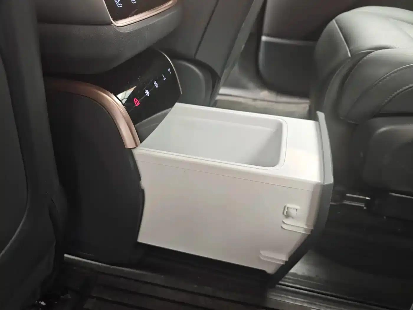 eπ008 2024 Model 210Max Extended Range Version 6-Seater — миниатюра 10