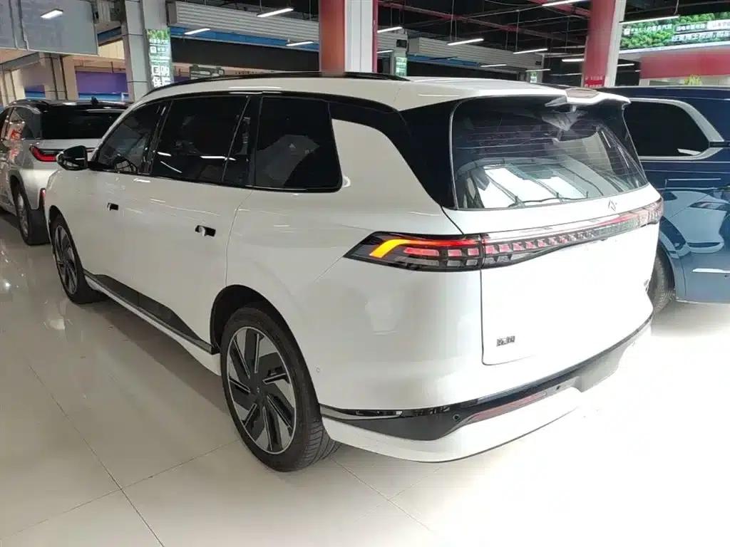 eπ008 2025 636Ultra Pure Electric Version 5-Seater — миниатюра 5