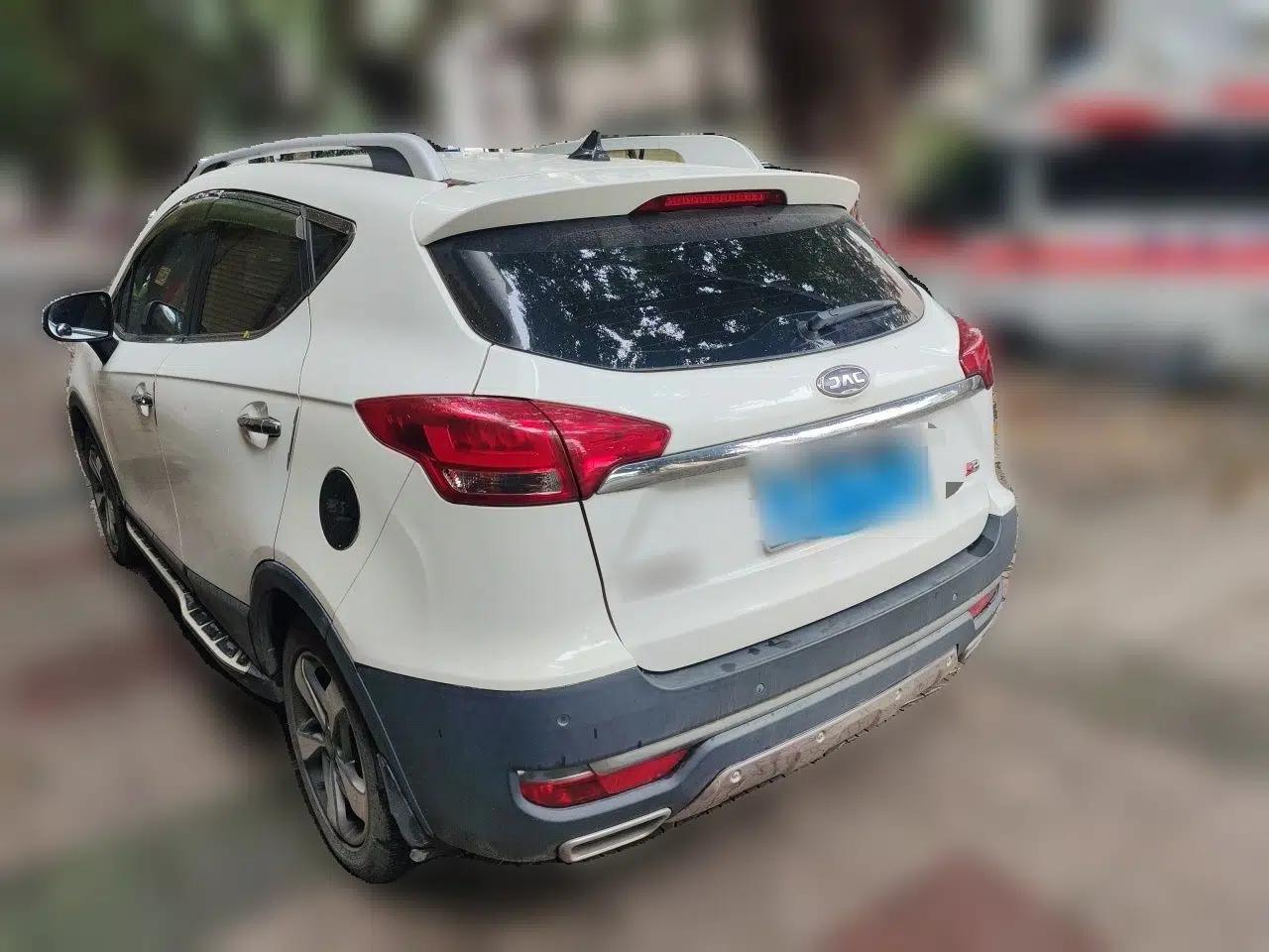 JAC Group Refine S3 2017 1.5L Manual Luxury Model — миниатюра 4
