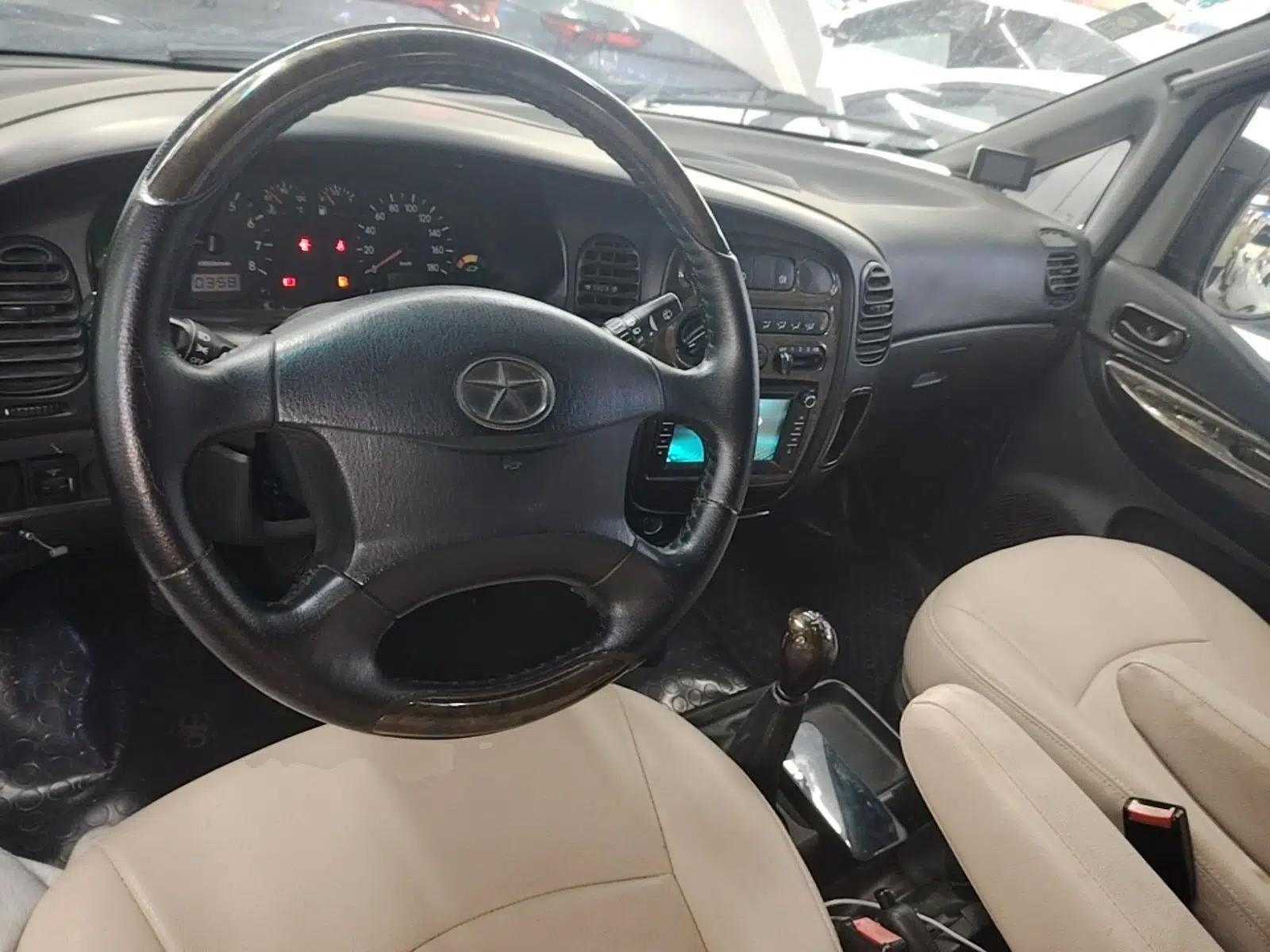 JAC Group Refine 2011 2.0L Shuttle Gasoline Comfort Edition HFC4GA3 — миниатюра 13