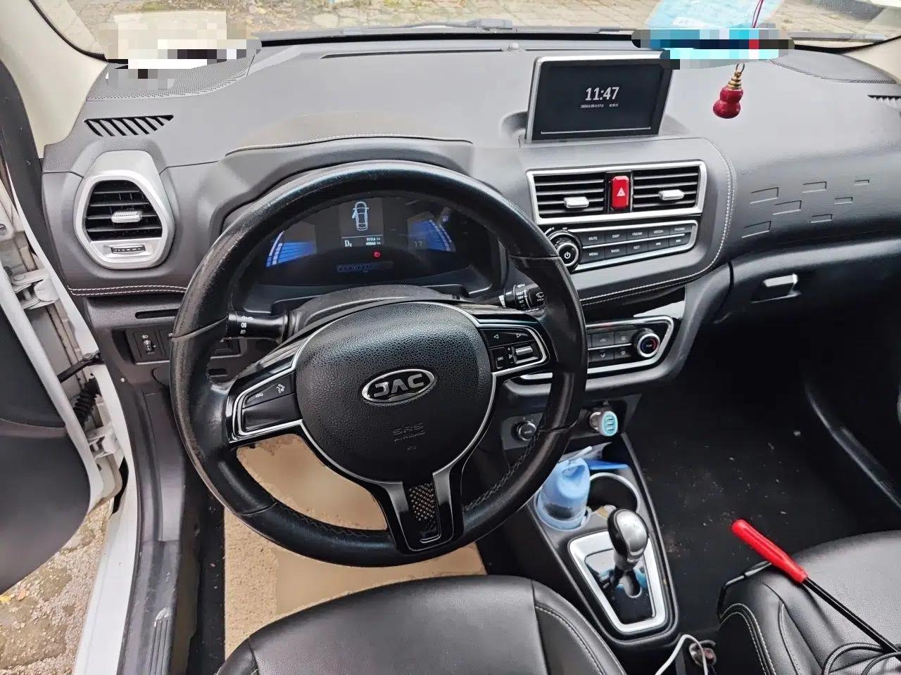 JAC Group iEV6E 2018 Sport Edition iEV6E Luxury Smart Enjoyment Version — миниатюра 11