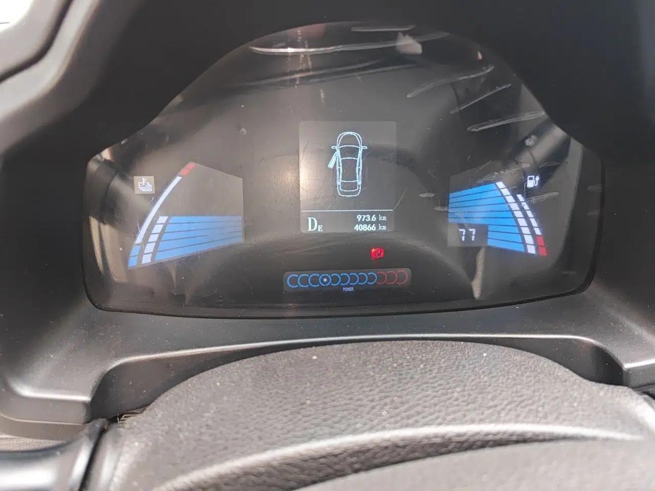 JAC Group iEV6E 2018 Sport Edition iEV6E Luxury Smart Enjoyment Version — миниатюра 13