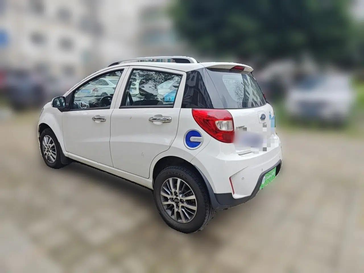 JAC Group iEV6E 2018 Sport Edition iEV6E Luxury Smart Enjoyment Version — миниатюра 4
