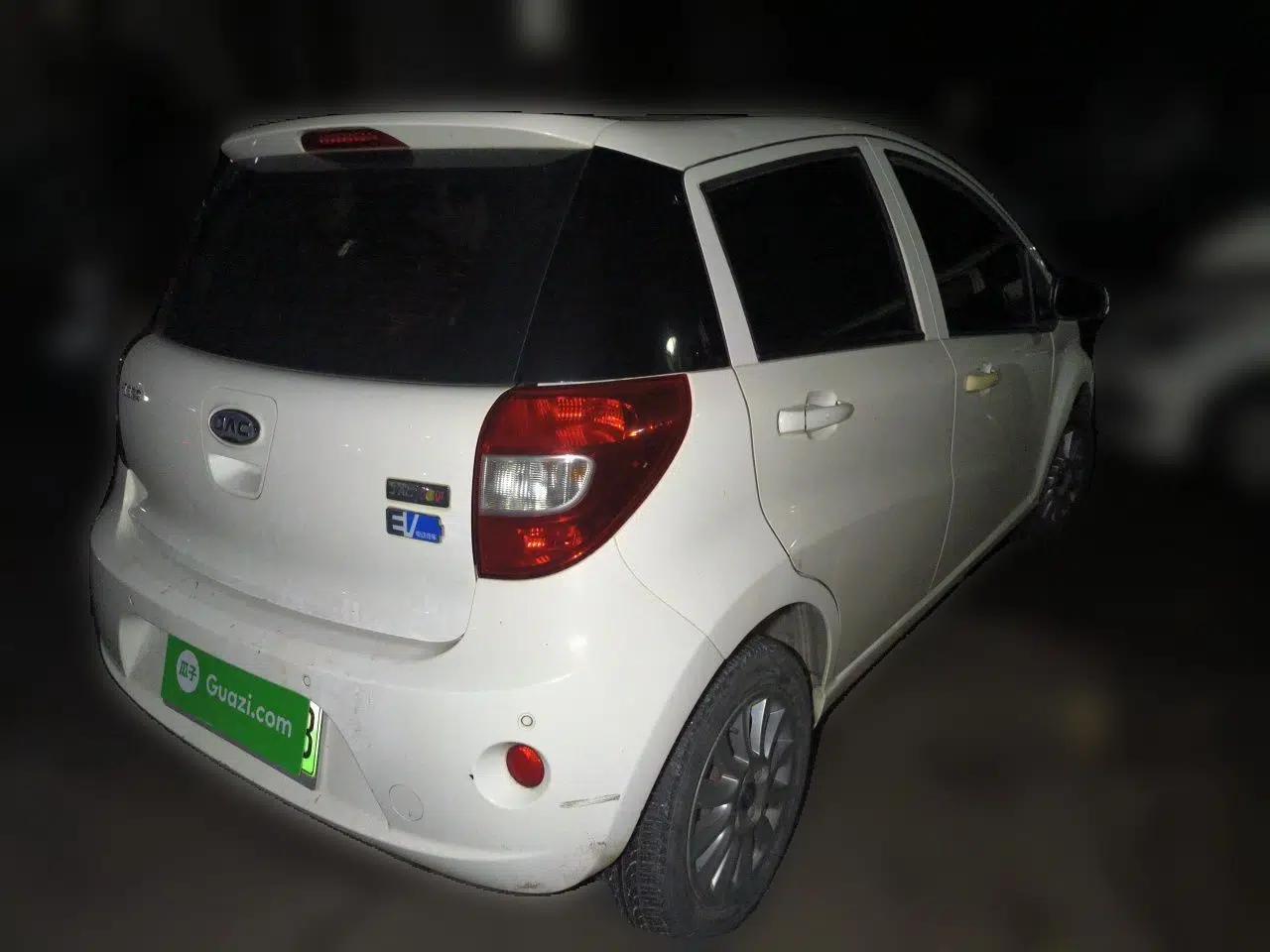 JAC Group iEV6E 2018 Upgraded Edition iEV6E Luxury Smart Model — миниатюра 6
