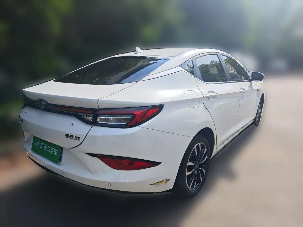JAC Group J7 2020 1.5T CVT Elite+ Trim — миниатюра 6