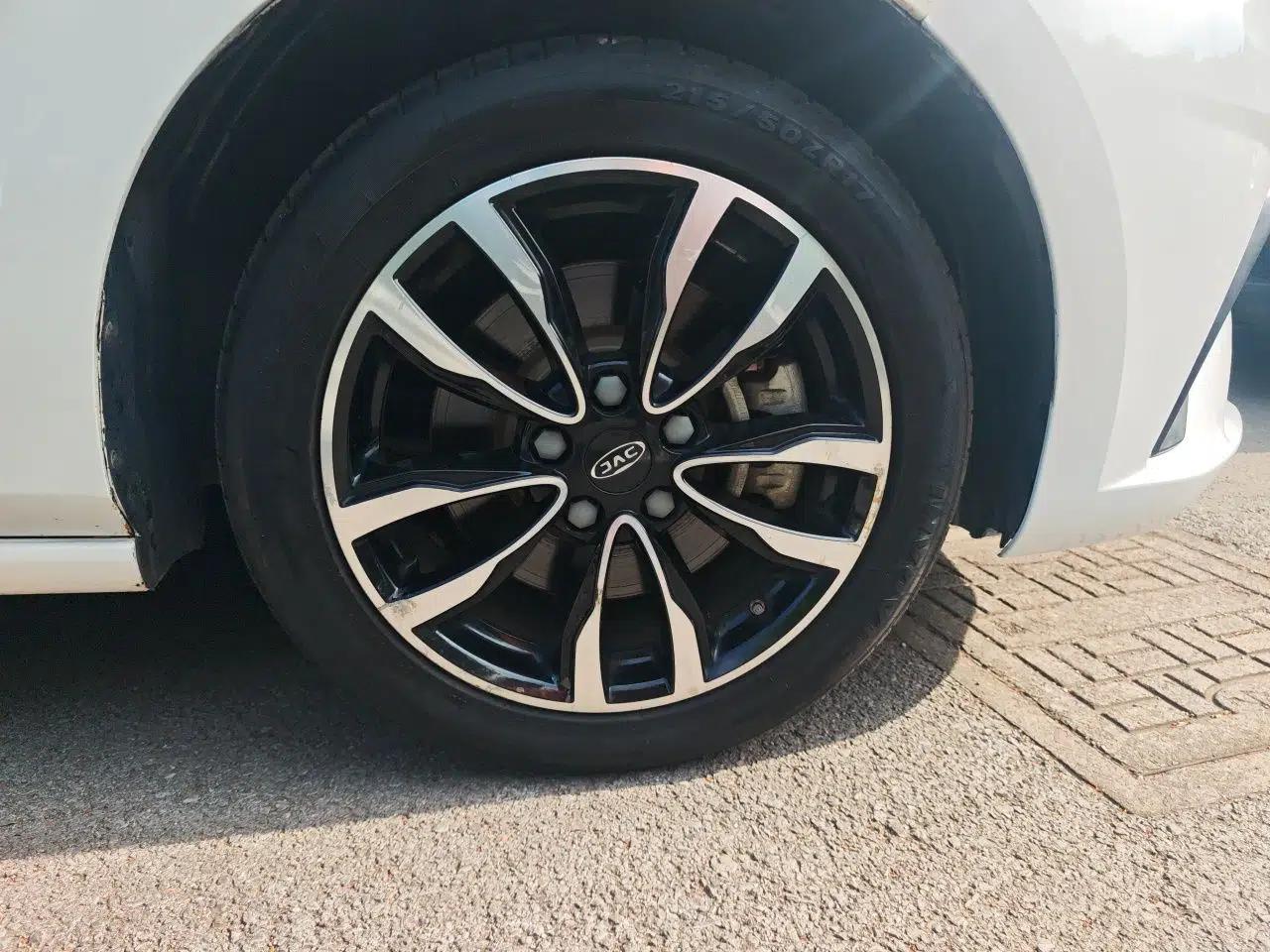 JAC Group J7 2020 1.5T CVT Elite+ Trim — миниатюра 8