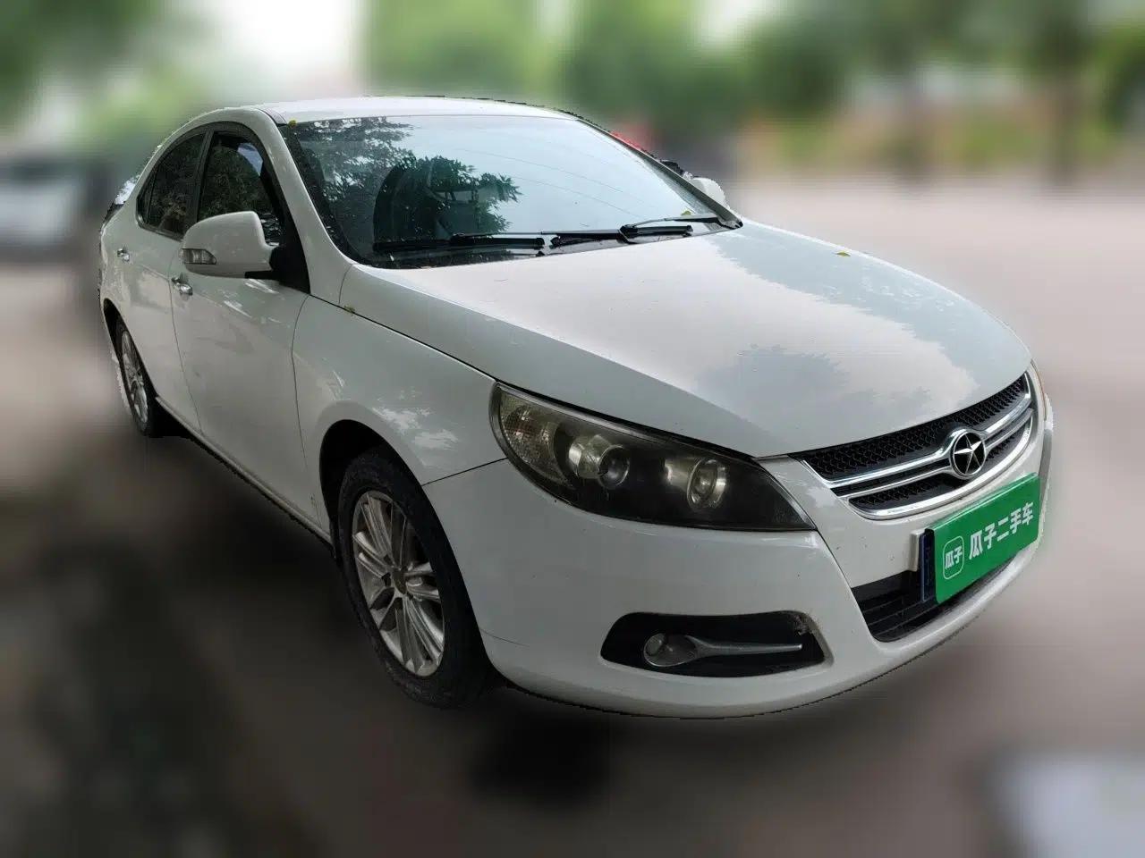 JAC Group Heyue 2012 1.5L Manual Luxury Sport Edition — миниатюра 3