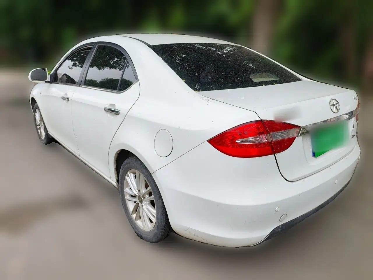 JAC Group Heyue 2012 1.5L Manual Luxury Sport Edition — миниатюра 4