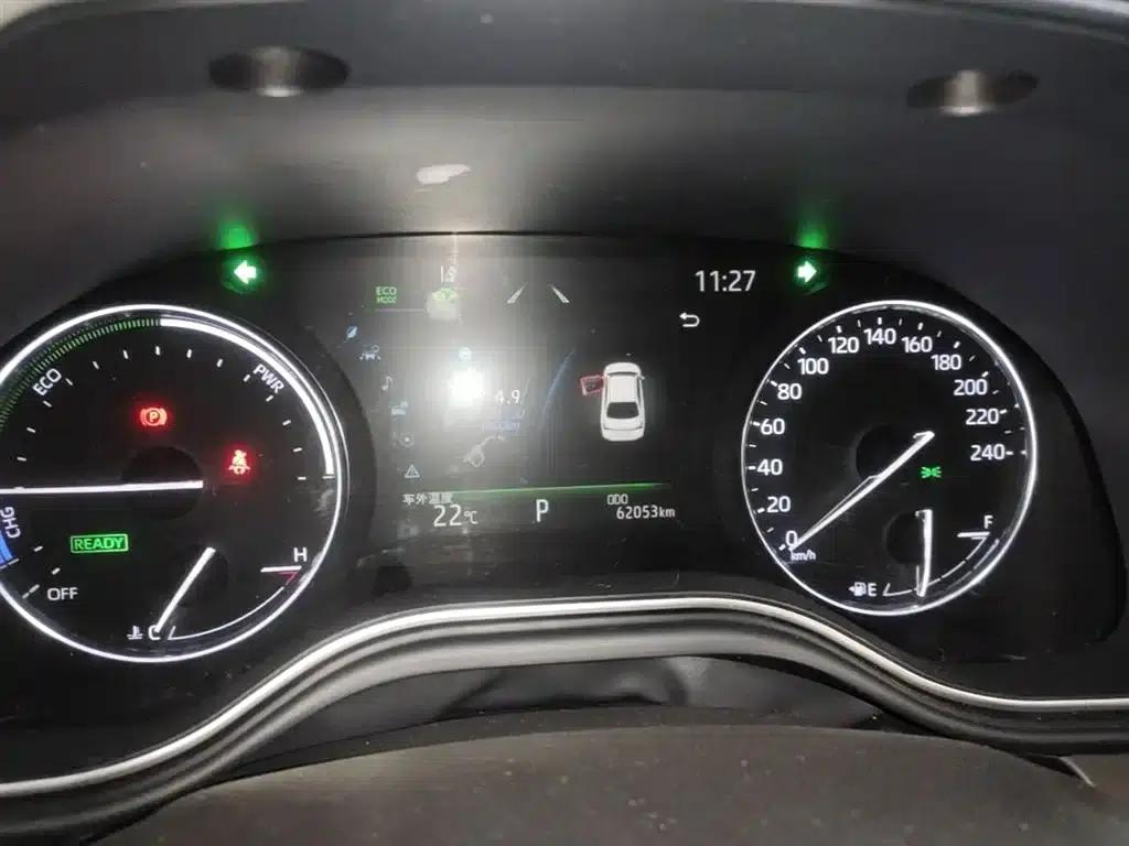2022 Toyota Avalon Hybrid 2.5L Luxury Edition — миниатюра 12