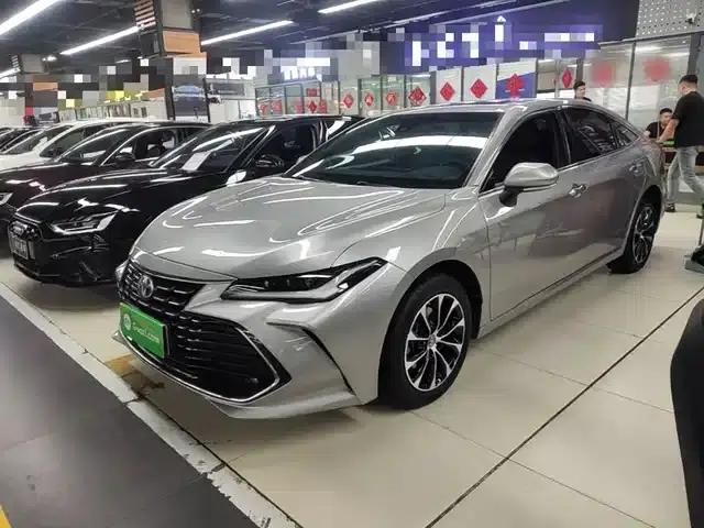 2022 Toyota Avalon Hybrid 2.5L Luxury Edition