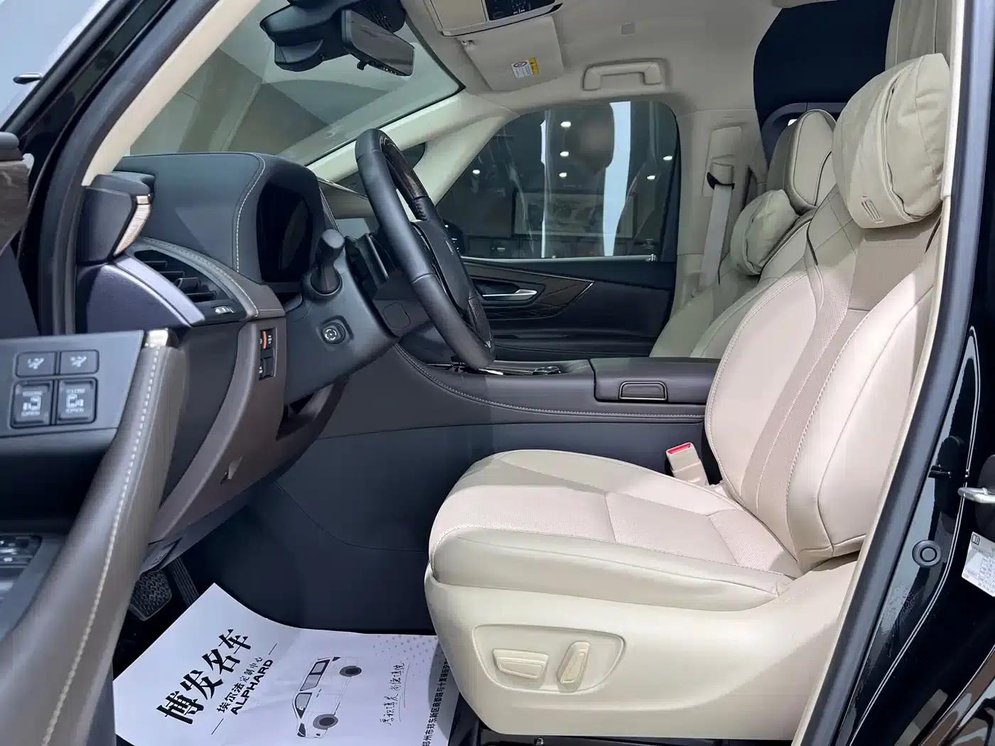 2024 Alphard Crown Hybrid 2.5L Supreme Edition — миниатюра 14