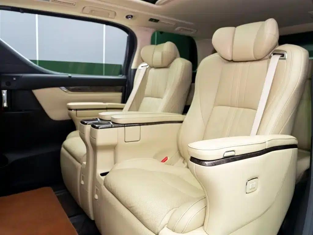 2019 Alphard Hybrid 2.5L HV Premium Edition — миниатюра 7