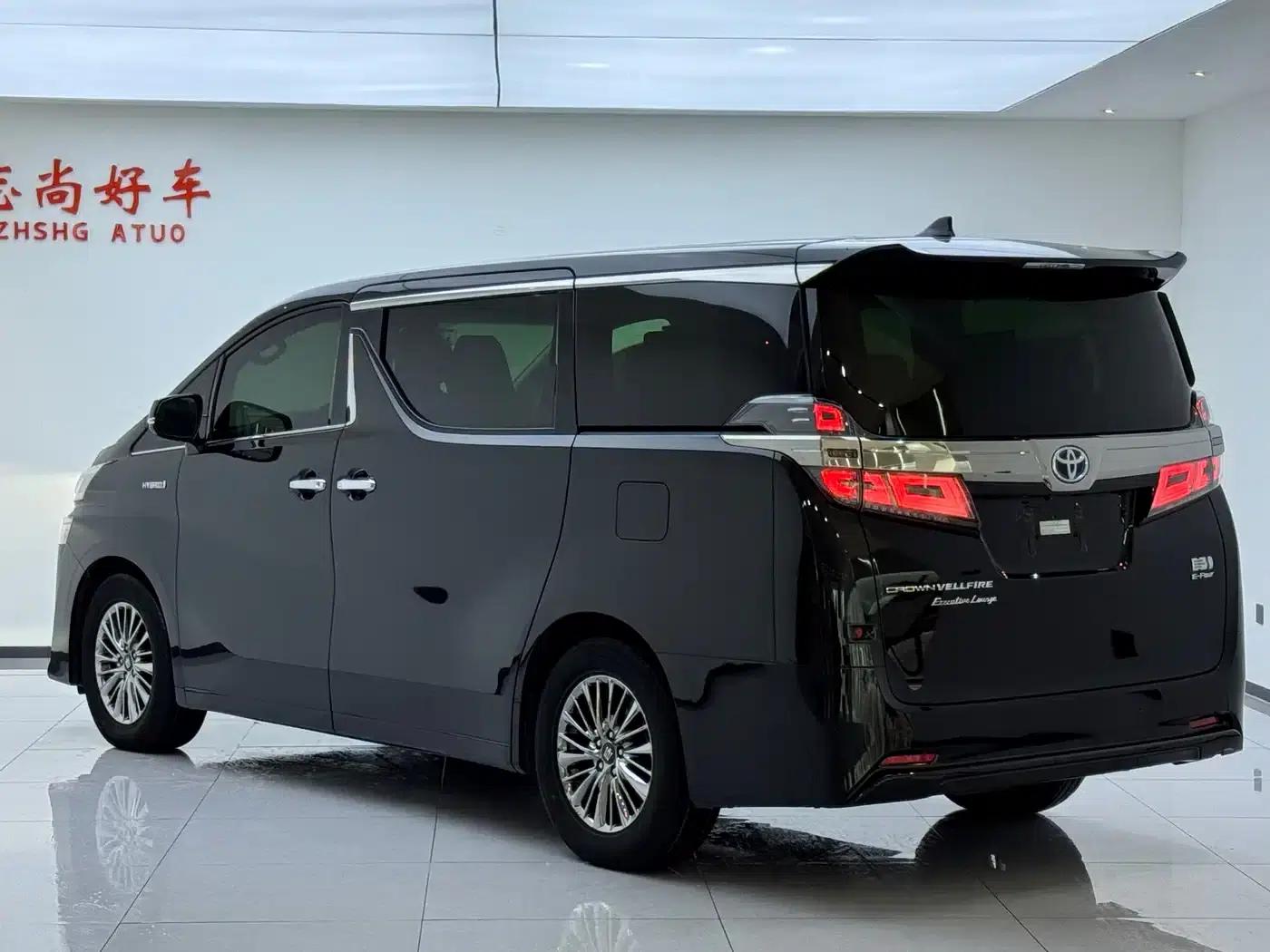 2021 Alphard Crown Hybrid 2.5L HV Premium Edition — миниатюра 13