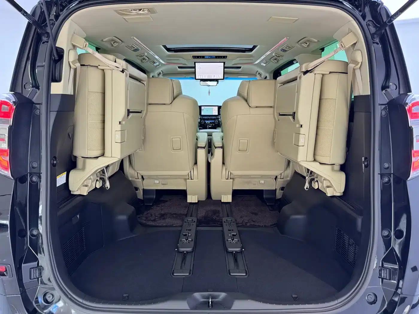 2021 Alphard Crown Hybrid 2.5L HV Premium Edition — миниатюра 10