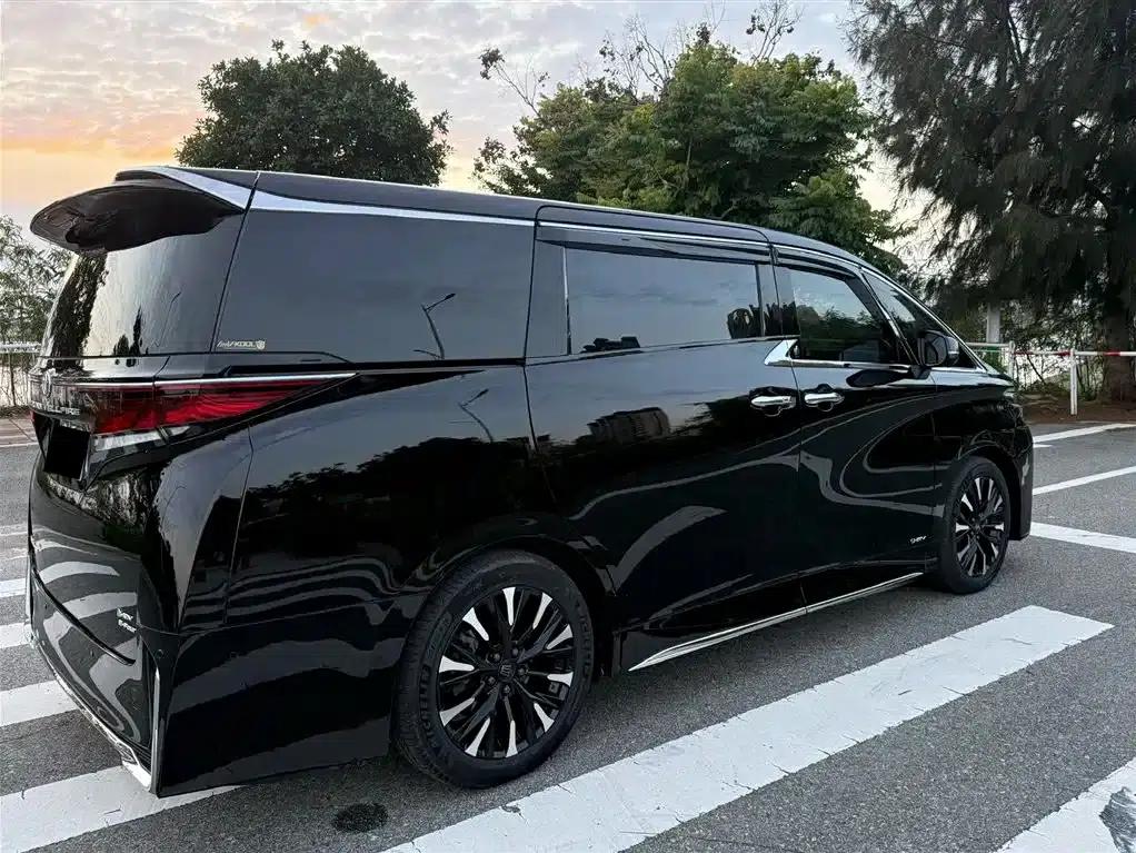 2023 Alphard Crown Hybrid 2.5L HV Premium Edition — миниатюра 5