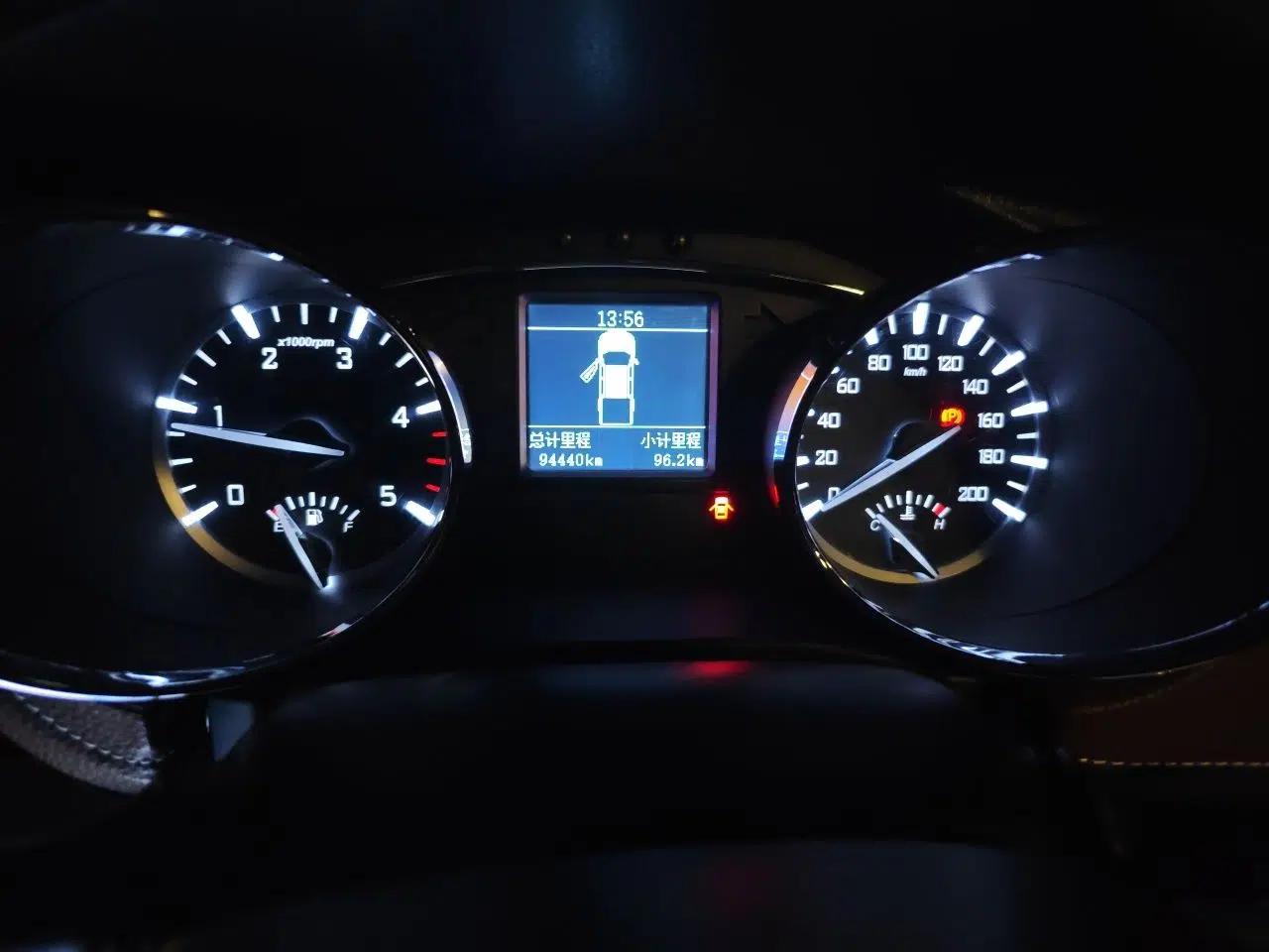 JAC Group T8 2018 2.0T Diesel Two-Wheel Drive Prestige Version Big Double HFC4DB2-1D1 — миниатюра 13